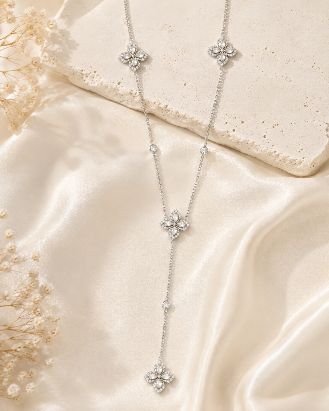 Collier Y Lyséa