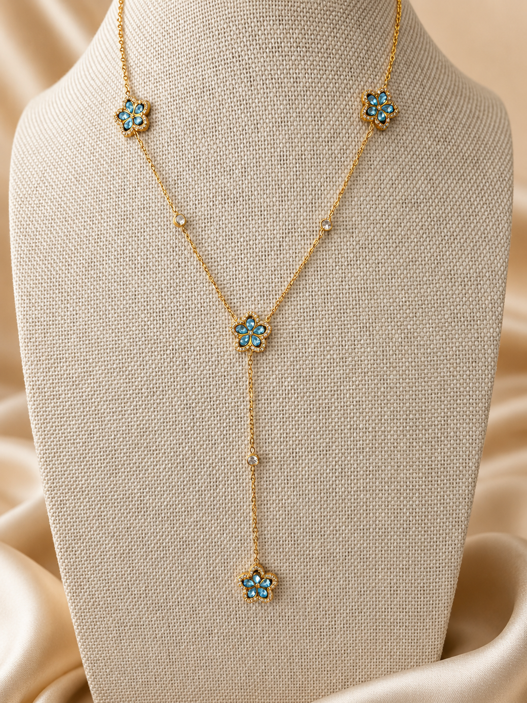 Collier Y Lyséa